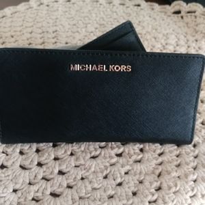 Michael Kors Jet Set Travel